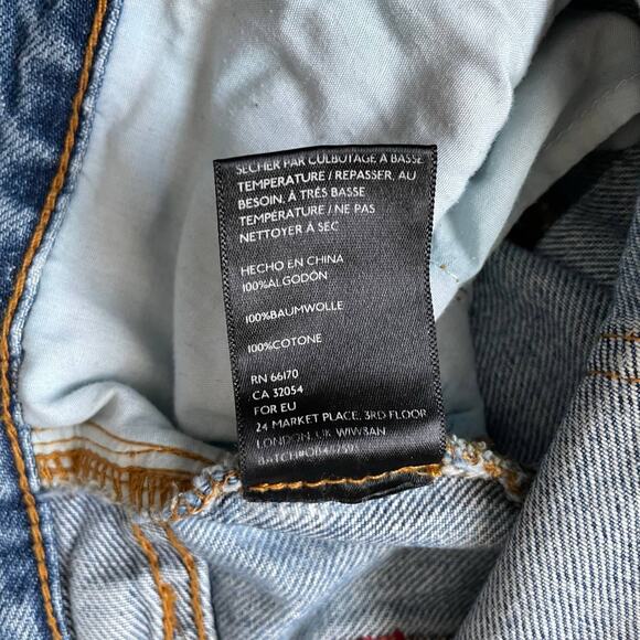 BDG Womens Jean Shorts Size 26 Tom Girl Mid Rise Button Fly Denim Jean Shorts - Picture 5 of 12